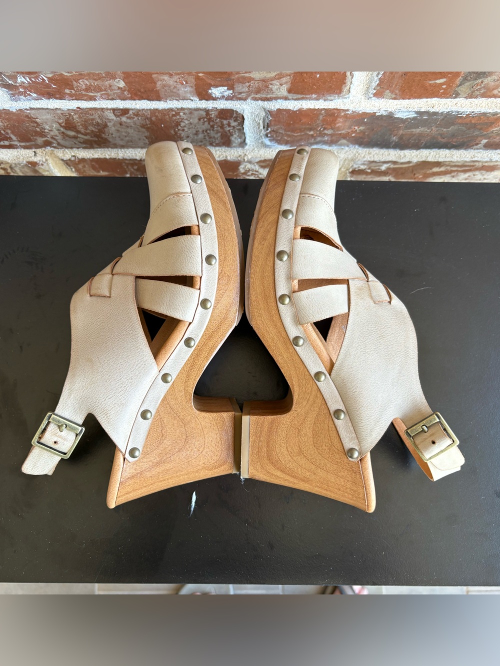 Korks by Kork-Ease Wynne Vegan Leather Tan Slingback Comfort Clogs Size 8 - Picture 13 of 14